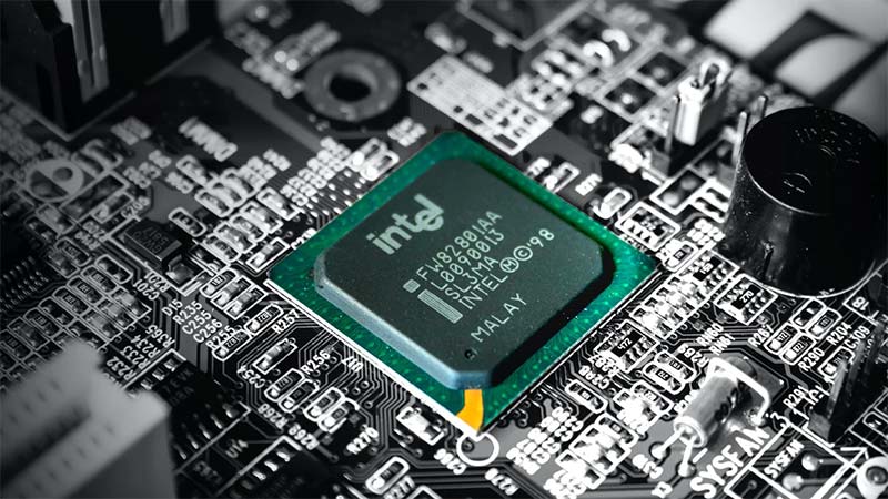 Intel chip az alaplapon