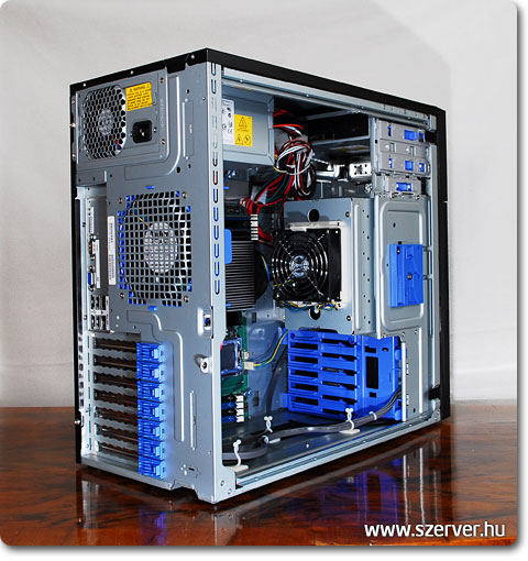 Intel RC1n torony szerver 3